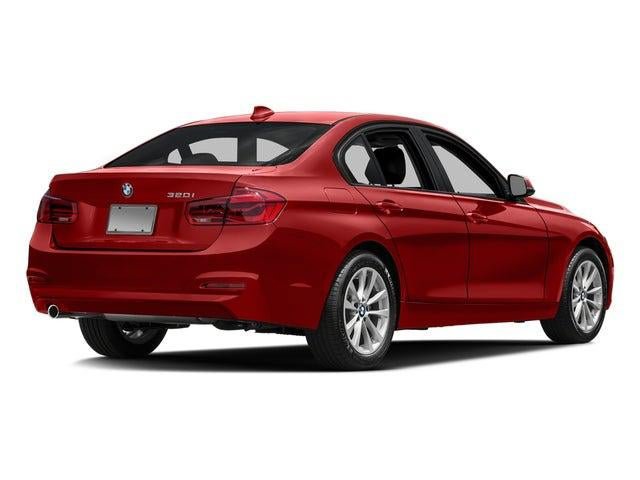 Used 2016 BMW 320i Sedan RWD image 3