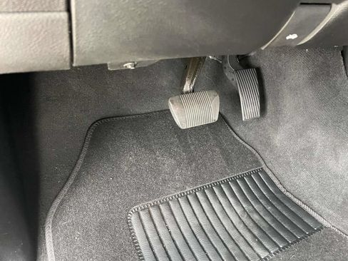 Used 2022 RAM 1500 Big Horn AWD/4WD image 16