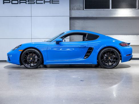 Certified 2024 Porsche 718 Cayman w/ Premium Package RWD image 2