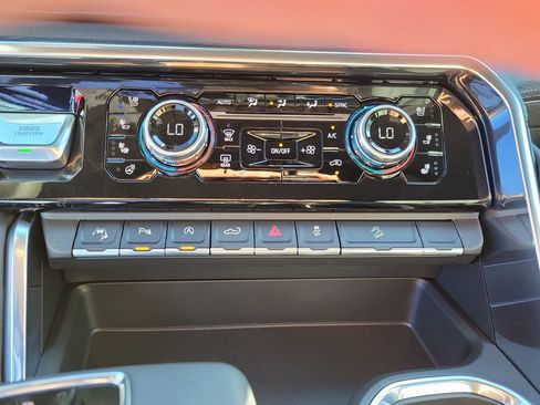New 2026 GMC Sierra 1500 Denali AWD/4WD image 32