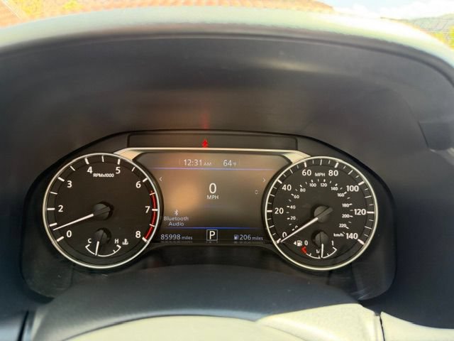 Used 2019 Nissan Altima 2.5 SR FWD image 11