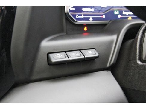 Used 2025 GMC Sierra 2500 Denali w/ Denali Reserve Package image 16