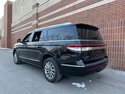 Used 2024 Lincoln Navigator L 4WD image 6