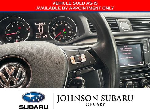 Used 2016 Volkswagen Passat 1.8T SE FWD image 13