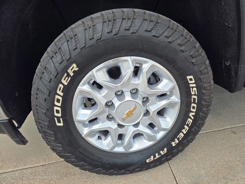 Used 2020 Chevrolet Silverado 2500 W/T w/ WT Safety Package image 42