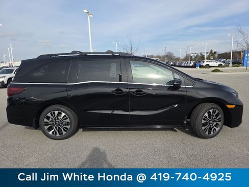 New 2026 Honda Odyssey Elite image 15