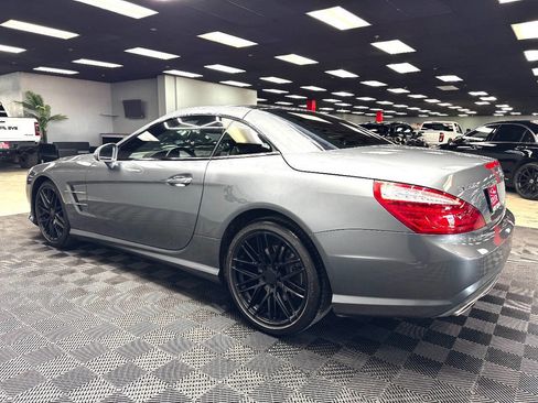 Used 2016 Mercedes-Benz SL 550 image 14