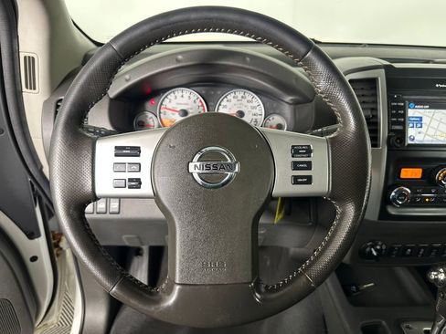Used 2019 Nissan Frontier PRO-4X AWD/4WD image 10
