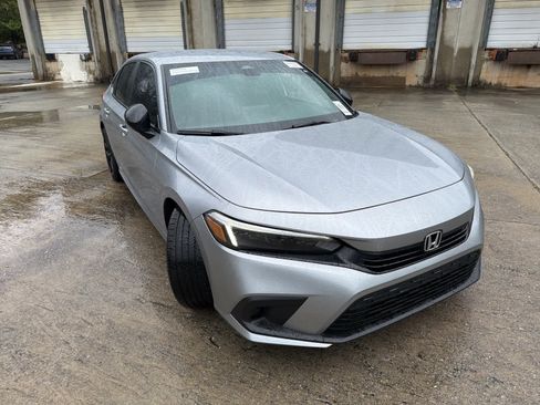 Used 2024 Honda Civic Sport image 13