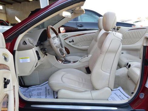 Used 2008 Mercedes-Benz CLK 350 Cabriolet image 49