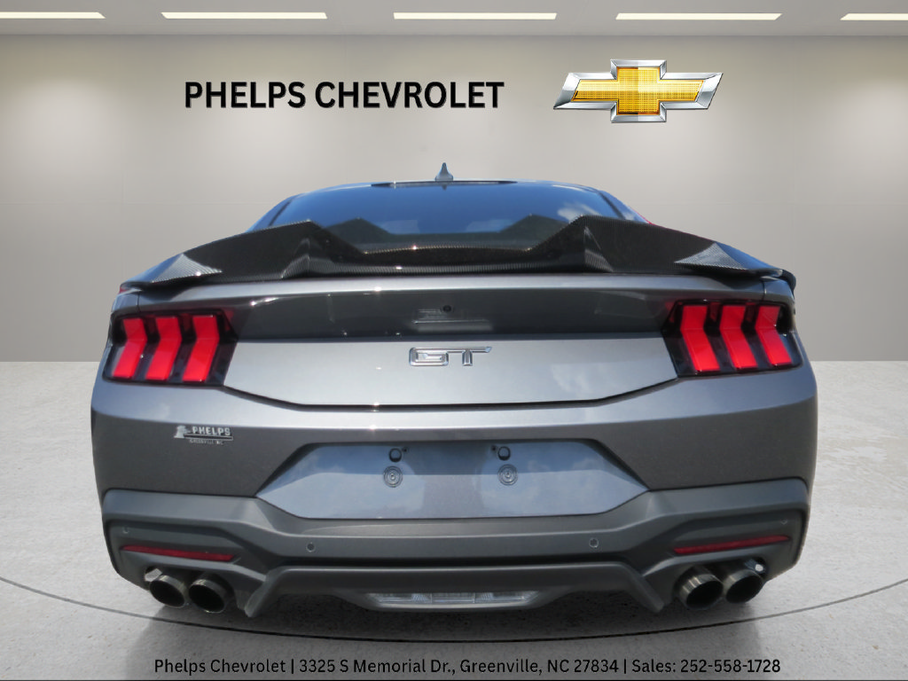 Used 2024 Ford Mustang GT RWD image 7