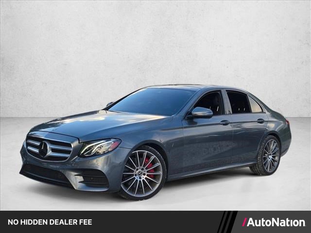 Used 2017 Mercedes-Benz E 300 4MATIC image 1