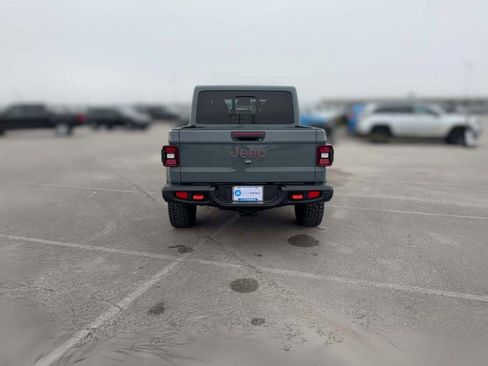 New 2026 Jeep Gladiator Mojave image 10