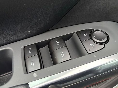 New 2026 Chevrolet Traverse Z71 w/ Enhanced Driving Package image 7