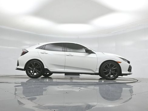 Used 2018 Honda Civic Sport image 40