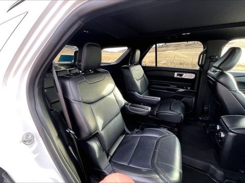 Used 2020 Ford Explorer ST w/ Premium Technology Package image 22