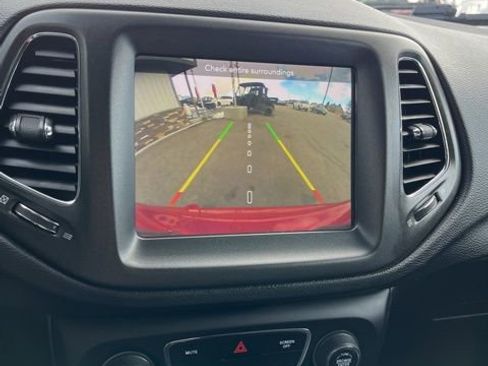 Used 2019 Jeep Compass Trailhawk AWD/4WD image 47