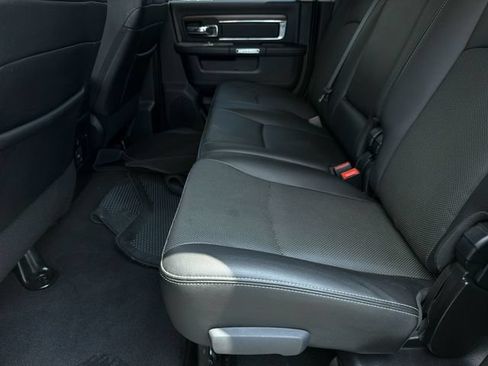 Used 2015 RAM 2500 Laramie w/ Protection Group AWD/4WD image 21