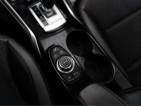 Used 2019 INFINITI QX30 AWD image 20