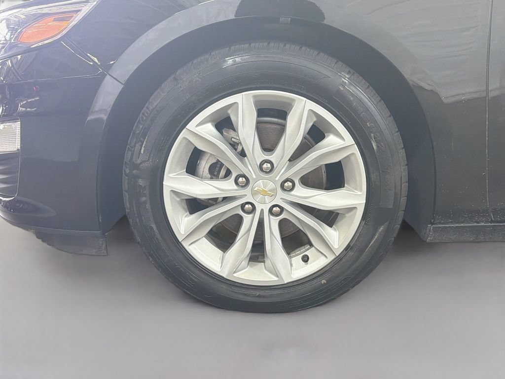 Used 2025 Chevrolet Malibu LT FWD image 31