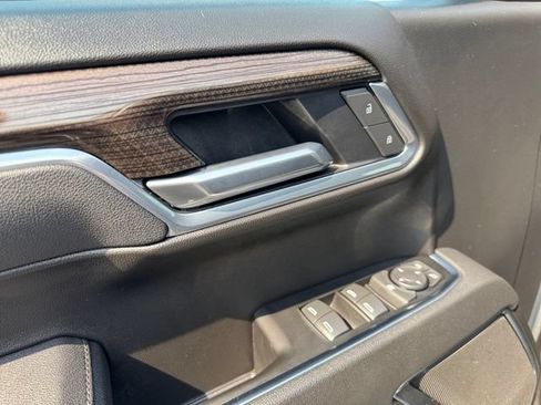 Certified 2026 Chevrolet Silverado 1500 LT AWD/4WD image 10