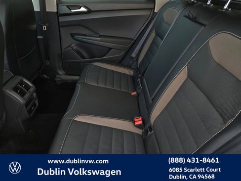 Used 2022 Volkswagen Taos SEL AWD/4WD image 11