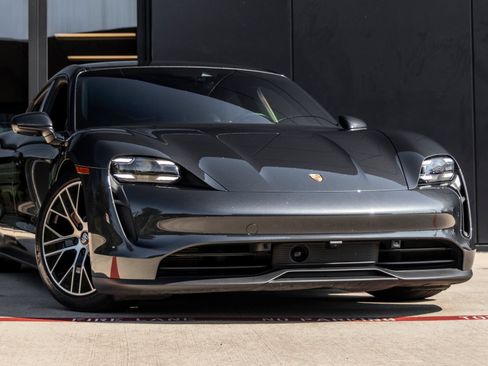 Certified 2021 Porsche Taycan 4S AWD/4WD image 9