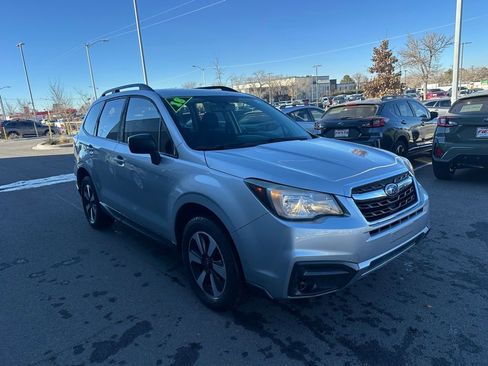 Used 2018 Subaru Forester 2.5i w/ Alloy Wheel Package image 3