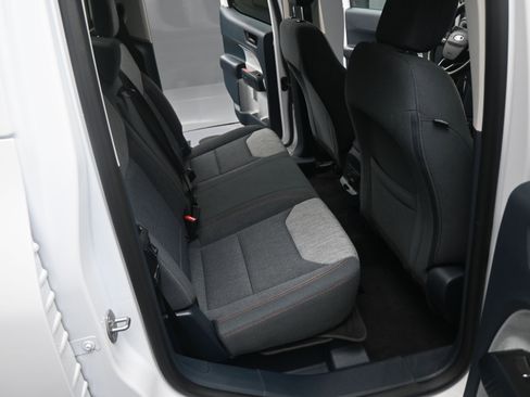 Used 2023 Ford Maverick XLT image 18