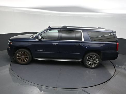 Used 2019 Chevrolet Suburban Premier RWD image 16