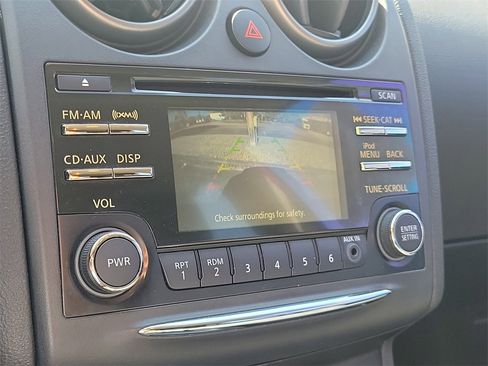 Used 2015 Nissan Rogue S w/ Convenience Package image 27