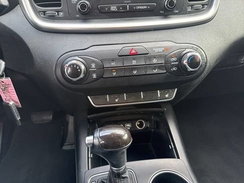 Used 2016 Kia Sorento AWD w/ LX Convenience Package image 27