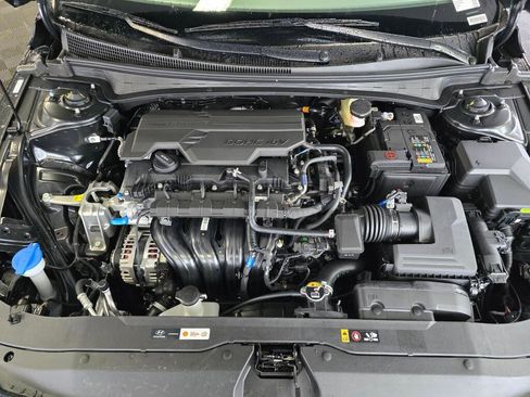 New 2026 Hyundai Elantra SEL Sport Premium w/ Cargo Package FWD image 11
