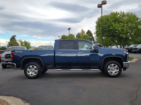 Certified 2020 Chevrolet Silverado 2500 LTZ w/ LTZ Premium Package AWD/4WD image 2