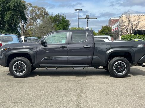 New 2026 Toyota Tacoma TRD Off-Road AWD/4WD image 6
