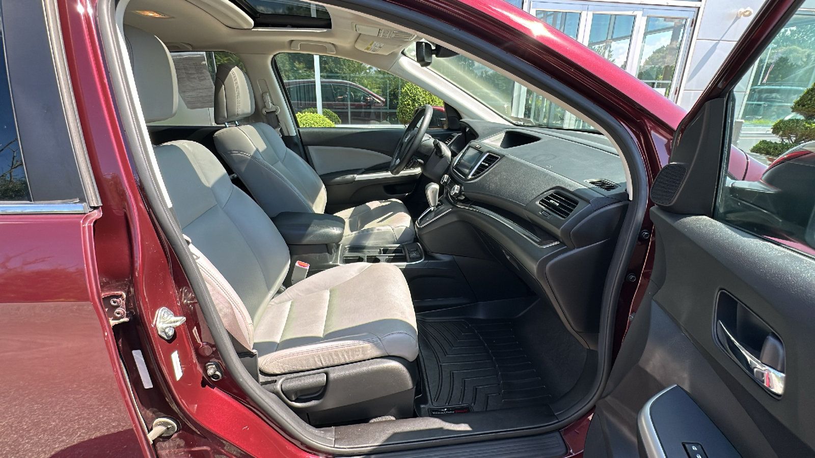 Used 2015 Honda CR-V Touring image 25