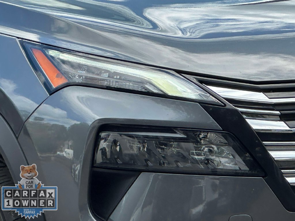 Used 2026 Nissan Rogue SV AWD/4WD image 10