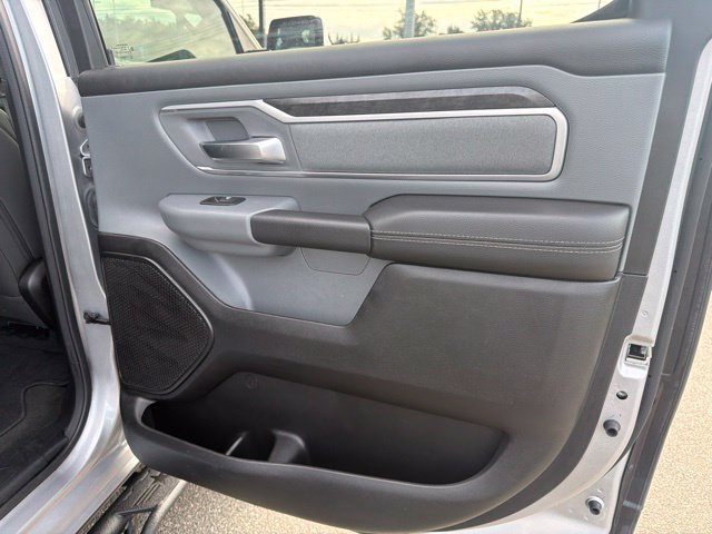 Used 2022 RAM 1500 Big Horn AWD/4WD image 11