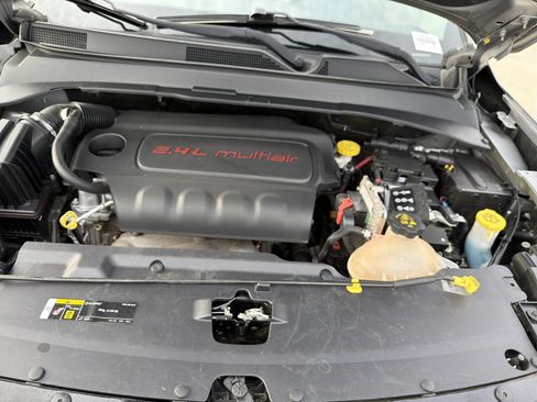 Used 2018 Jeep Compass Latitude w/ Popular Equipment Group image 35