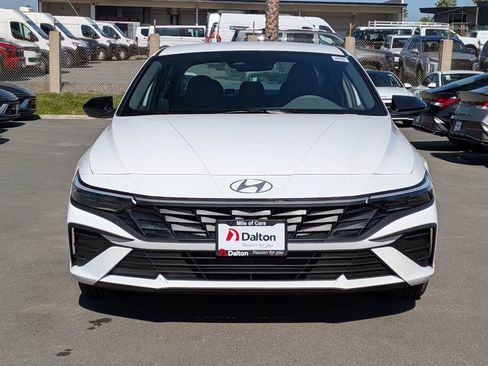 New 2026 Hyundai Elantra Sport image 2