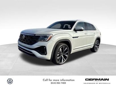 New 2025 Volkswagen Atlas Cross Sport SEL Premium R-Line