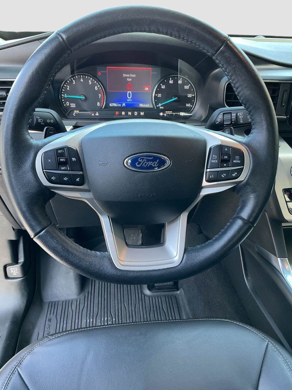 Used 2021 Ford Explorer XLT w/ Equipment Group 202A AWD/4WD image 15