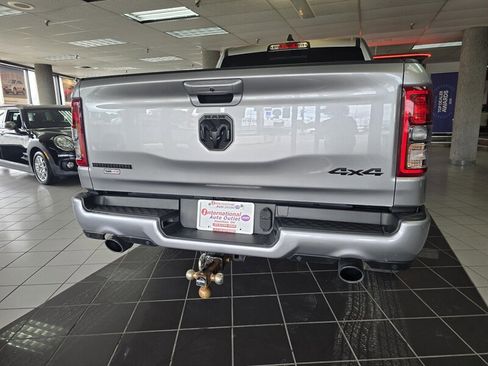 Used 2022 RAM 1500 Big Horn AWD/4WD image 4