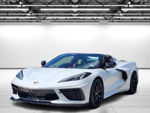 Used 2022 Chevrolet Corvette Stingray Premium Conv w/ Z51 Performance Package RWD image 5