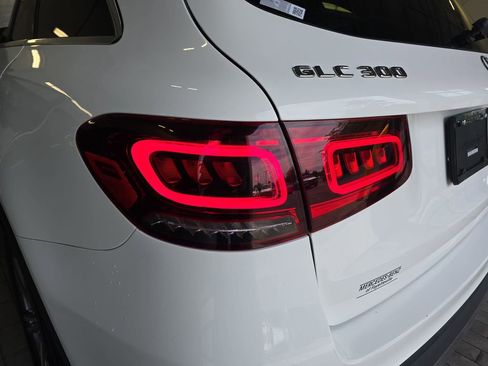 Certified 2022 Mercedes-Benz GLC 300 image 37