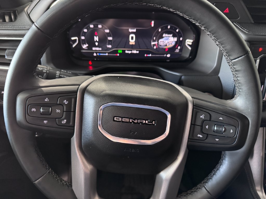 Certified 2024 GMC Yukon Denali AWD/4WD image 17