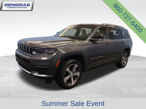 Certified 2025 Jeep Grand Cherokee L Limited w/ Luxury Tech Group II AWD/4WD image 3