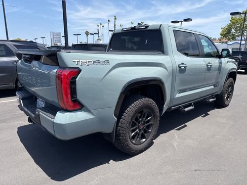 Used 2025 Toyota Tundra Platinum w/ TRD Off-Road Package AWD/4WD image 13