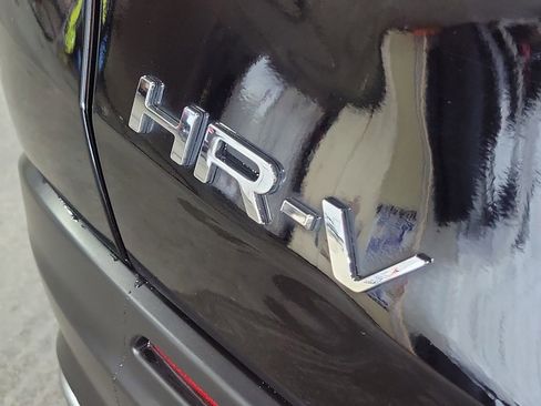 Used 2024 Honda HR-V Sport image 7