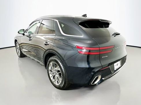 Certified 2025 Genesis GV70 2.5T Select w/ Select Package image 7